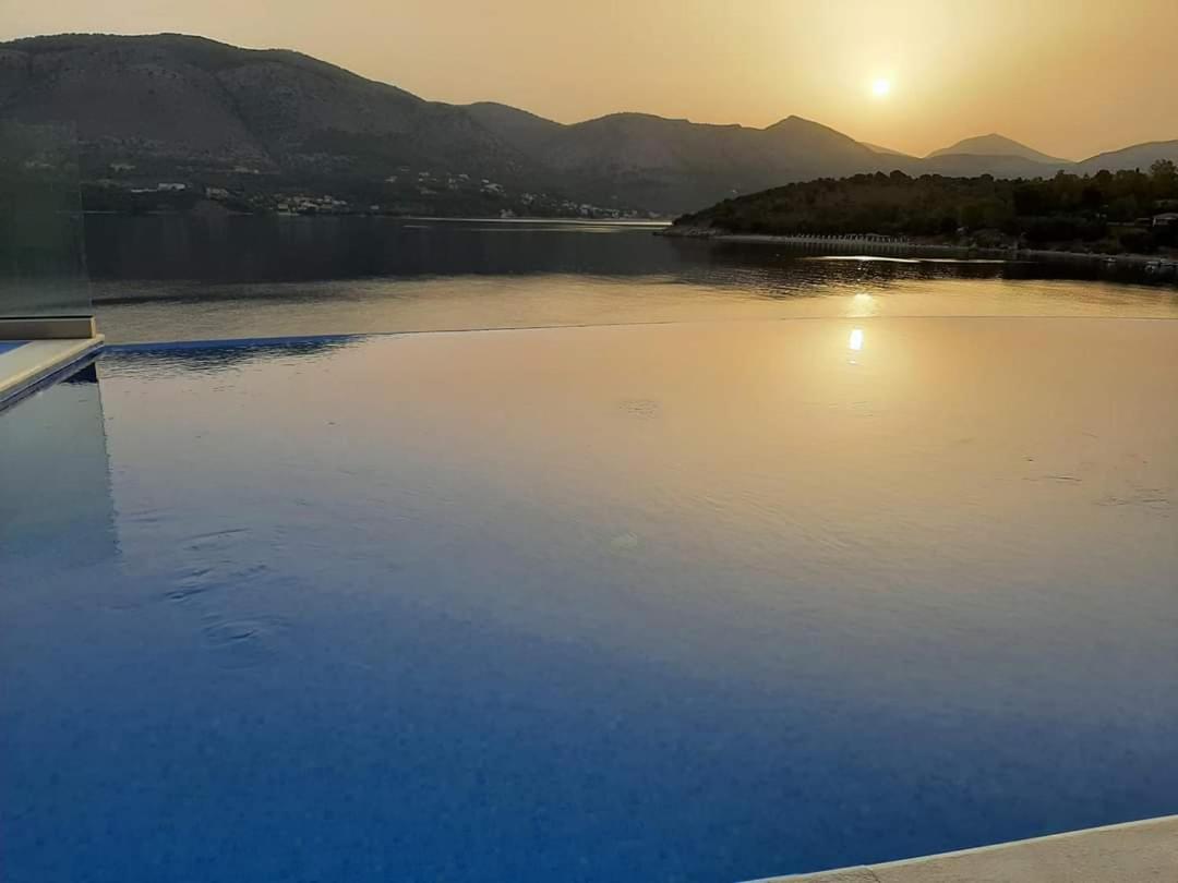 Blue Bay Apartments Sívota エクステリア 写真