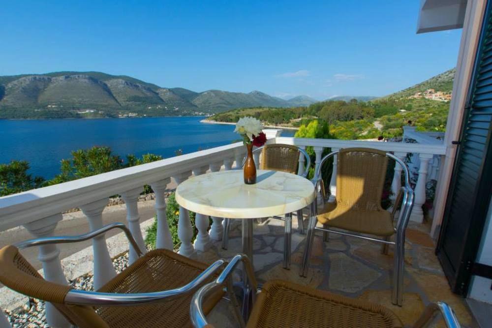 Blue Bay Apartments Sívota エクステリア 写真