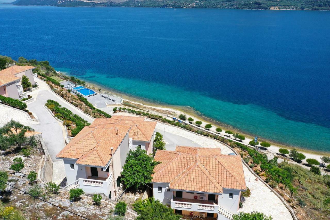 Blue Bay Apartments Sívota エクステリア 写真